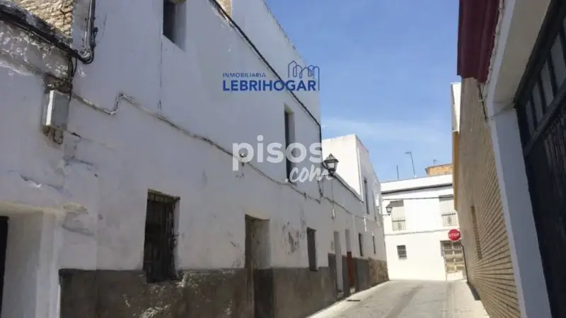Casa antigua en venta en Lebrija centro ideal para demoler
