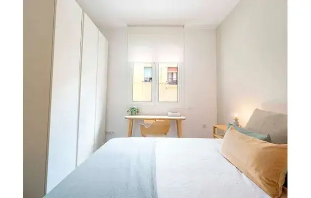 Alquiler Apartamento 3 Dormitorios Barcelona Guinardo