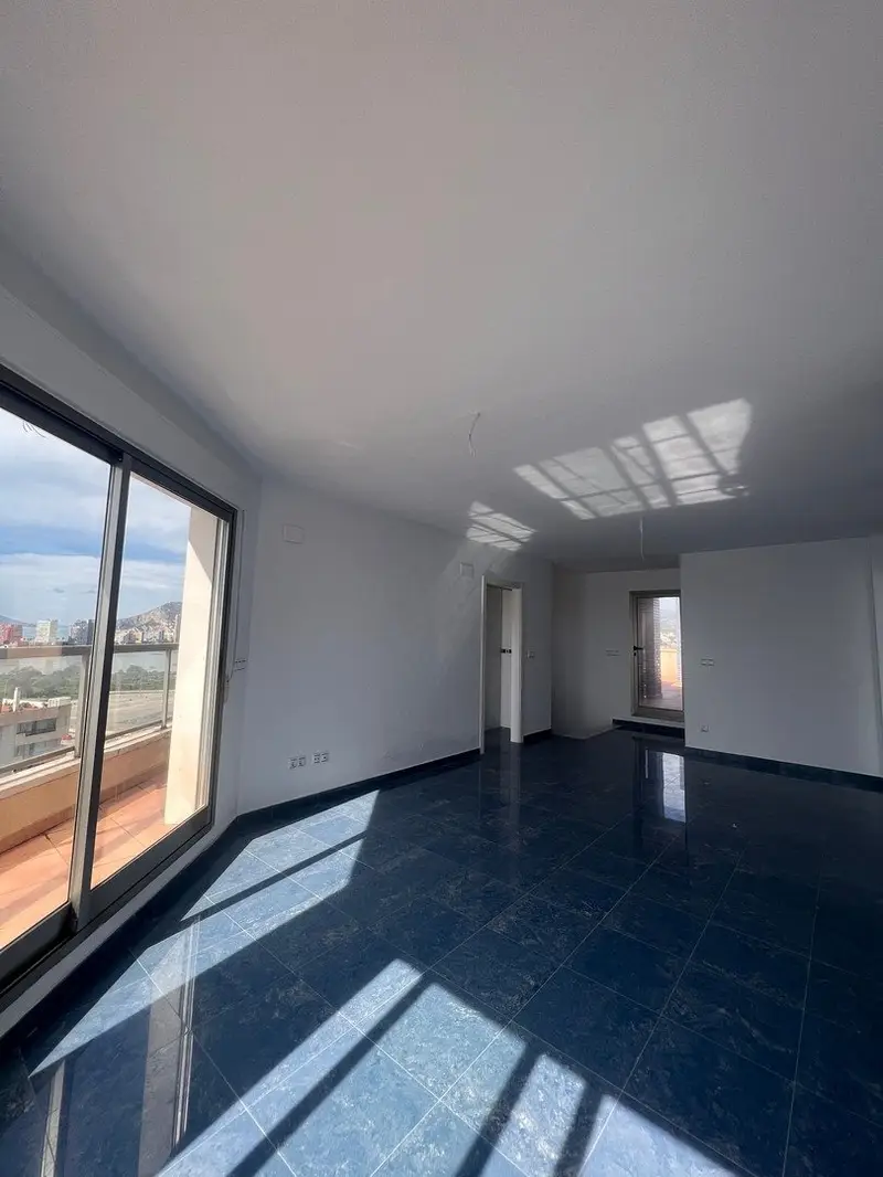 Atico en Calpe con Piscina y Terraza Vistas al Mar