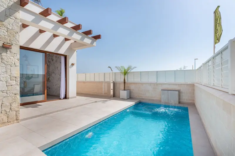 Chalet en Vera Almeria con Piscina Privada cerca de la Playa