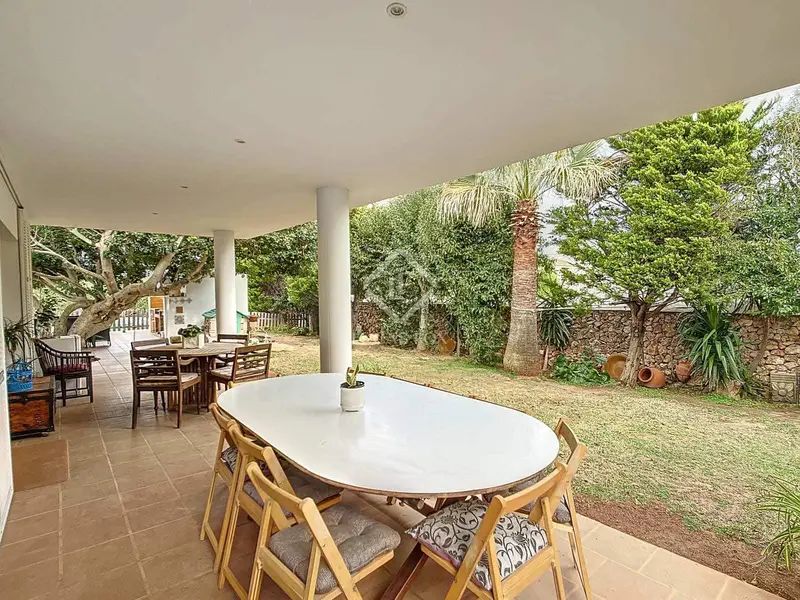 Chalet en venta Sa Caleta Menorca 3 dormitorios piscina jardin