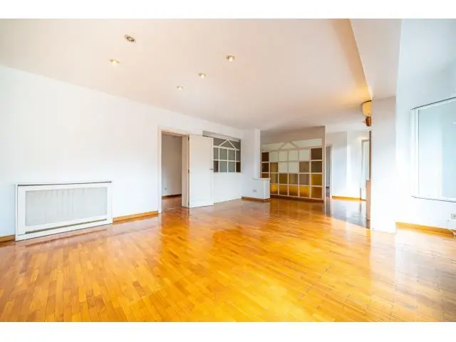 Amplio piso en centro Palma cuatro habitaciones dos baños