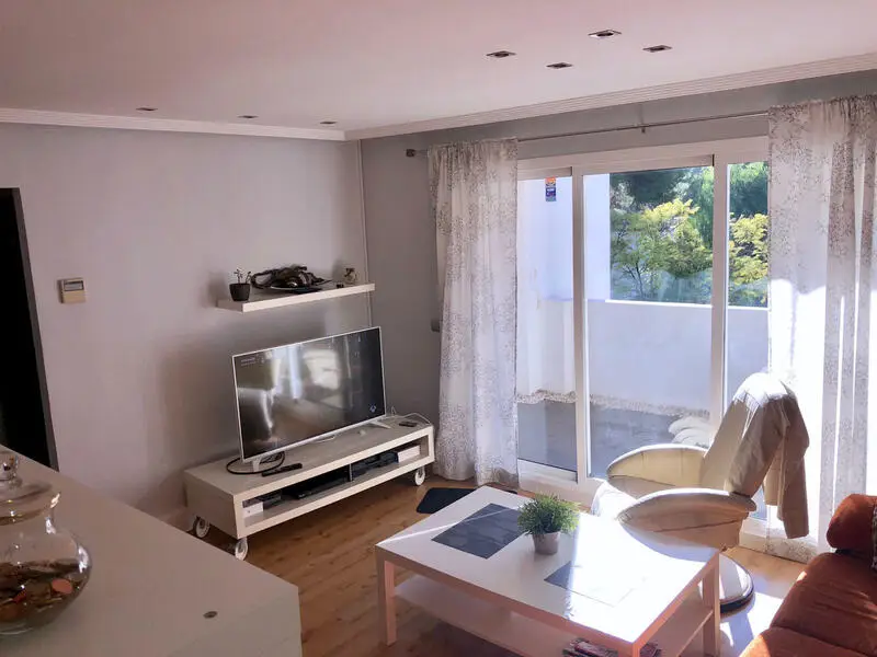 Apartamento en Calahonda 2 Dormitorios 2 Baños Planta Alta