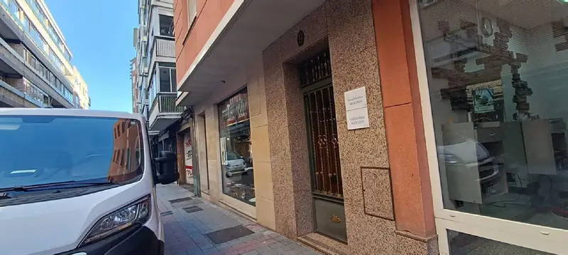Local Comercial en Alquiler Palencia Calle Eduardo Dato