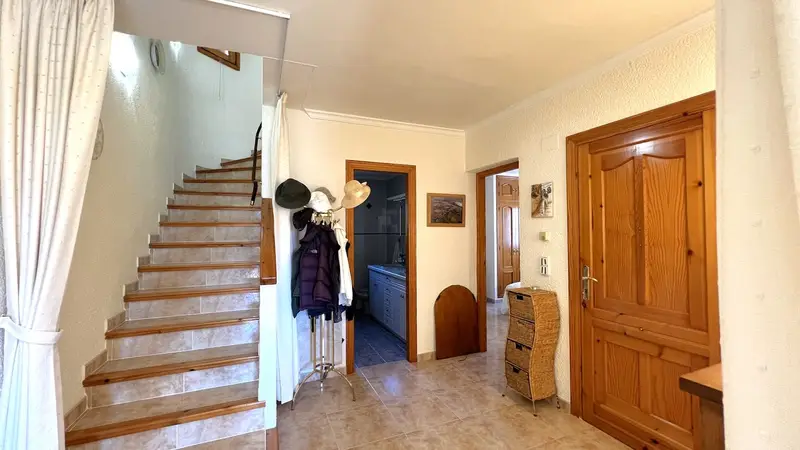 Villa con Vistas Panorámicas y Piscina Privada en Sanet i Negrals