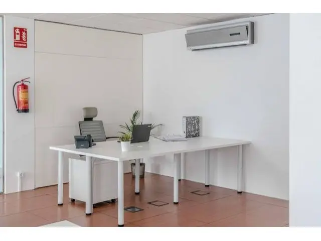 Oficina en Venta Santiago de Compostela 25 puestos