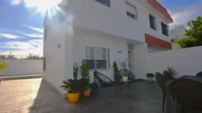 Casa pareada en alquiler en Urbanización Señorio