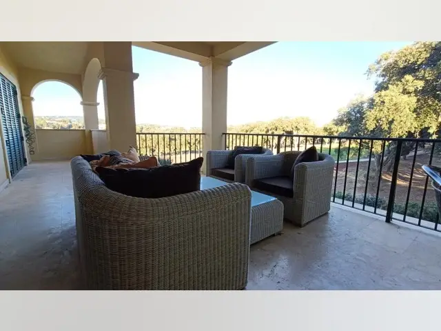 Piso de 2 Dormitorios en venta San Roque-Club, España