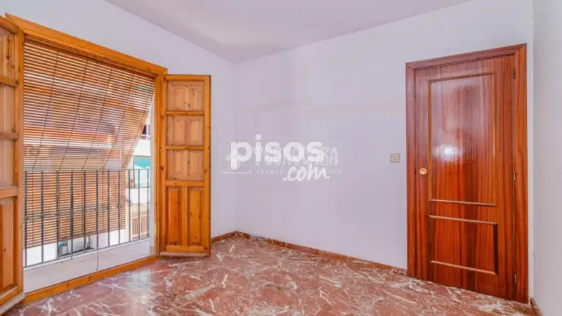Piso en Venta 4 Dormitorios Avenida de Los Angeles Loja