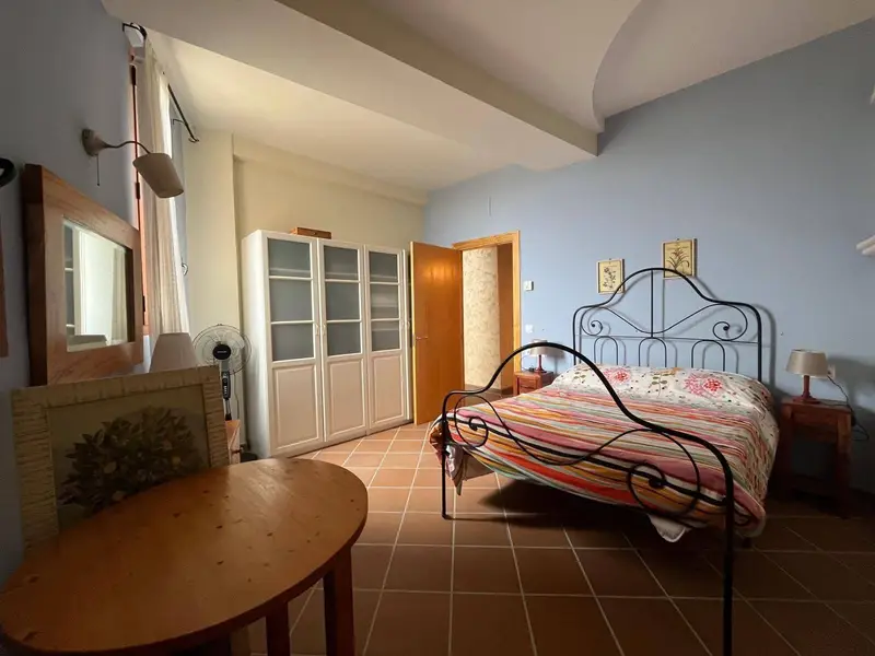Casa Rústica en Argençola con Spa y Vistas Panorámicas