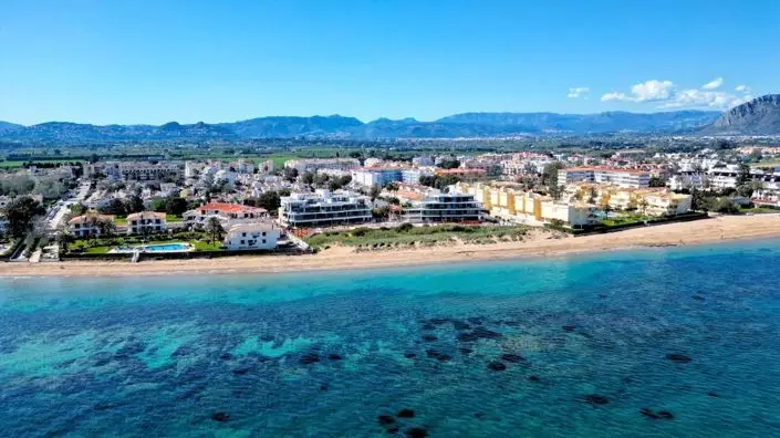 Apartamento en primera línea de playa en Denia 3 dormitorios