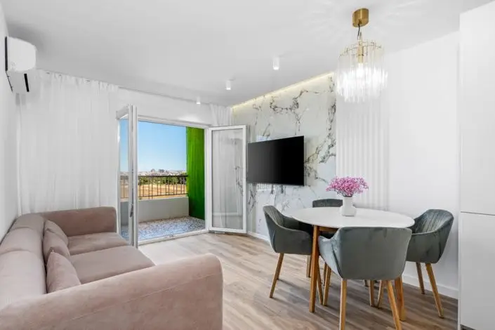 Apartamento 2 Dormitorios Punta Prima Cerca de la Playa