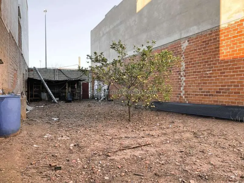 Solar en Venta Don Benito Avda Canovas 238m2