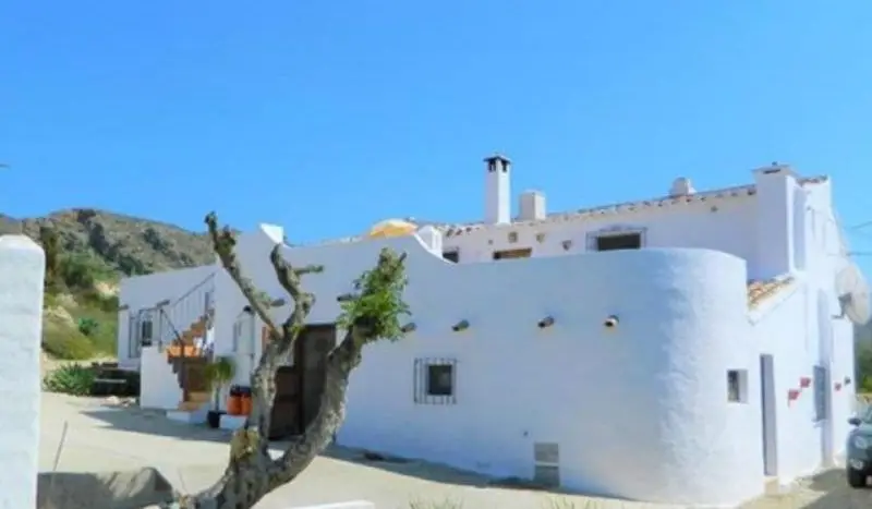 Cortijo Rural con Piscina en Sorbas Capacidad 16 Personas