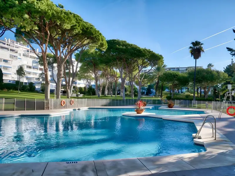 Apartamento en Venta Puerto Banus 2 Dormitorios Playa