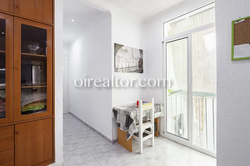 Piso en Alquiler en Raval Barcelona 4 habitaciones Amueblado