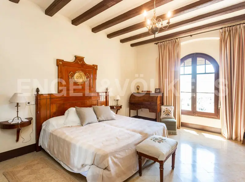 Finca Rustica en Venta Santa Maria de Miralles 8 habitaciones