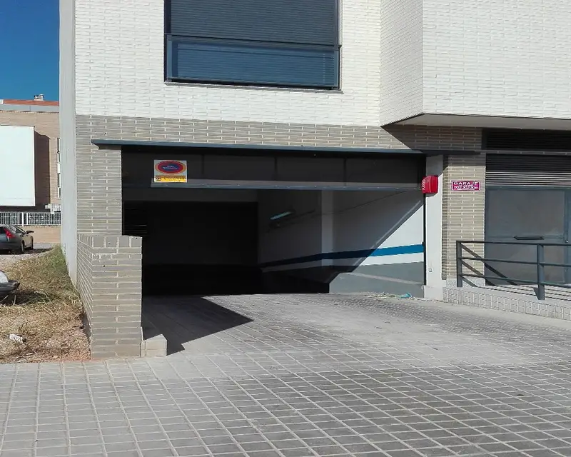 Garaje en Venta en L'Alcudia 16m2