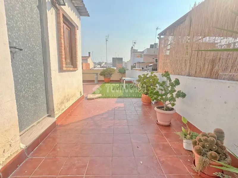 Atico Reformado Puerto Sagunto Centro 2 Dormitorios Terraza
