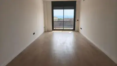 Piso en Venta en Pla del Penedes 3 Habitaciones Nuevo