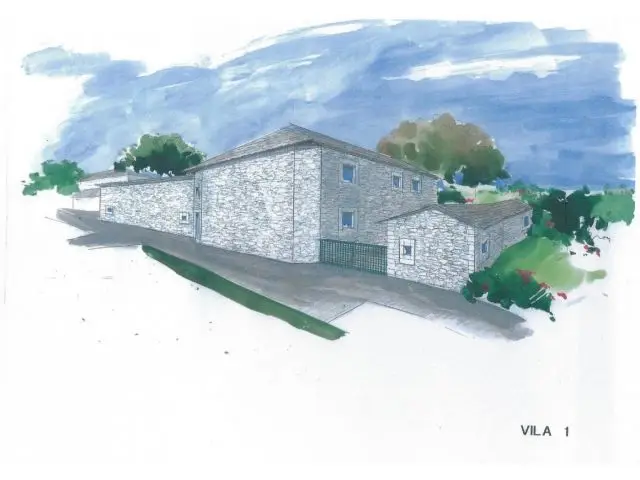Casa de Piedra para Reformar con Terreno y Vistas