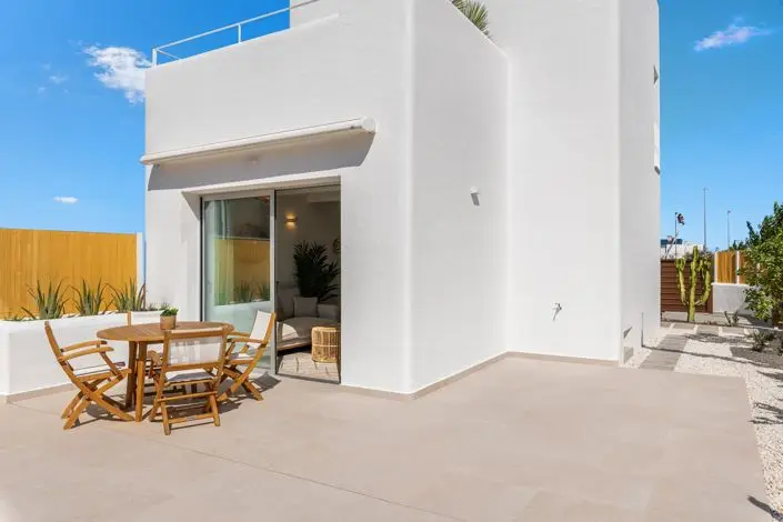 Villa en Venta Los Alcazares 3 Dormitorios Piscina Privada