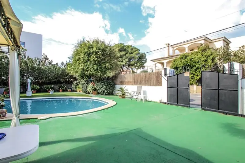 Casa en venta en Cala Ratjada Mallorca 11 habitaciones