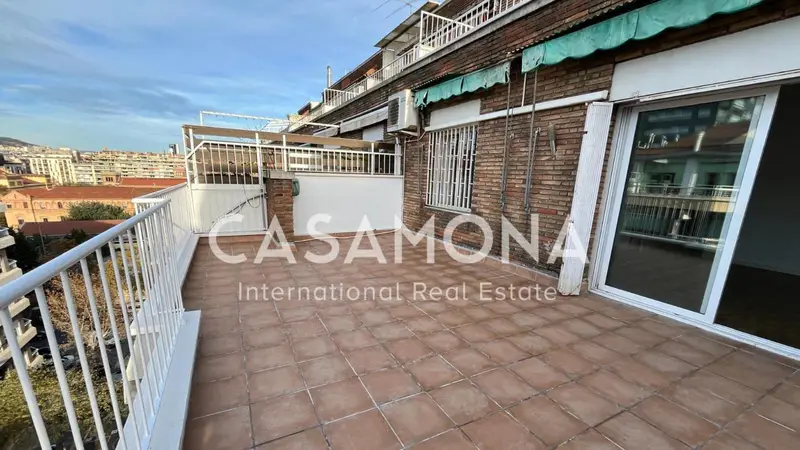 Atico en venta en Eixample Esquerre Barcelona