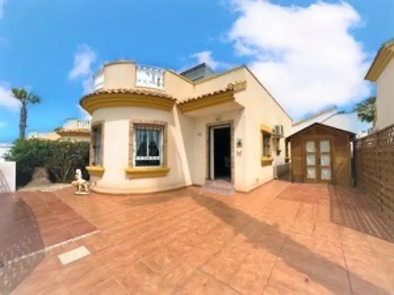 Villa en Venta El Raso Guardamar del Segura