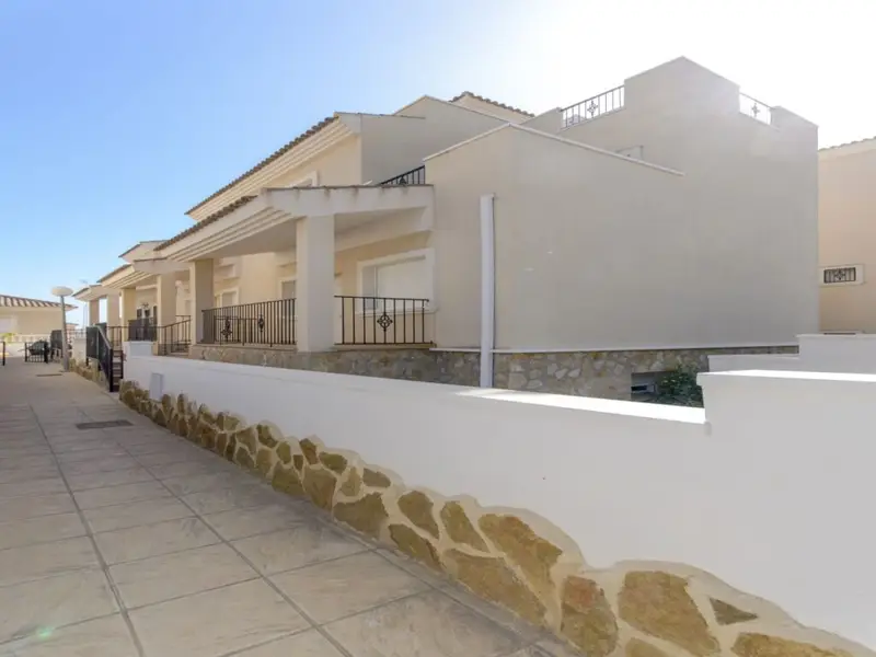Adosado en Venta San Miguel de Salinas 3 Dormitorios 3 Banos 147m2