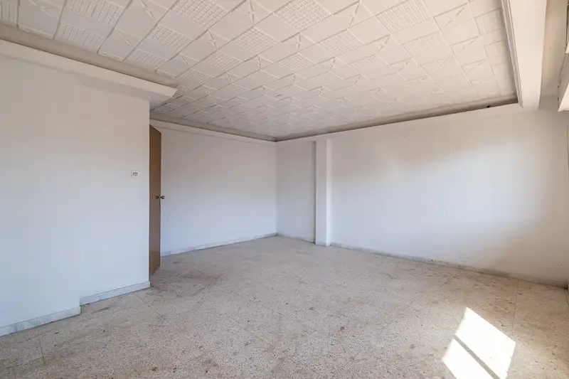 Venta Piso con Terraza en Guadix 4 habitaciones