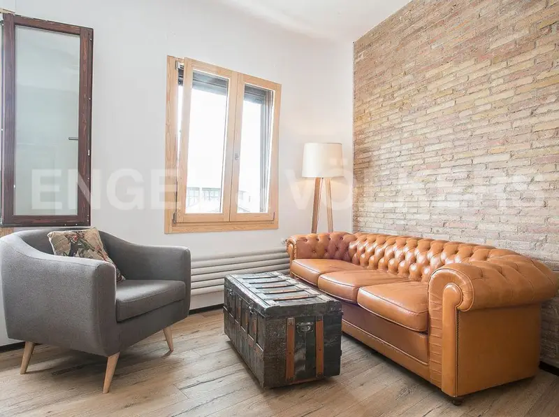 Apartamento en el Born con Vistas al Mercado