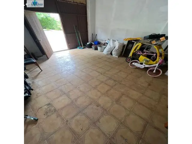 Parcela 1500m2 con Casa 280m2 Piscina y Garaje Doble Los Cazadores Jaen
