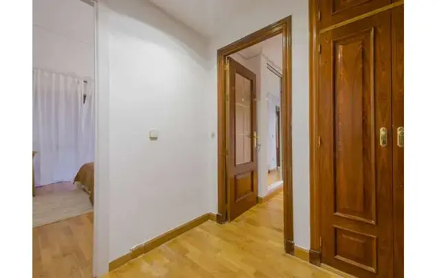 Alquiler habitaciones Madrid 145m2 Paseo Castellana