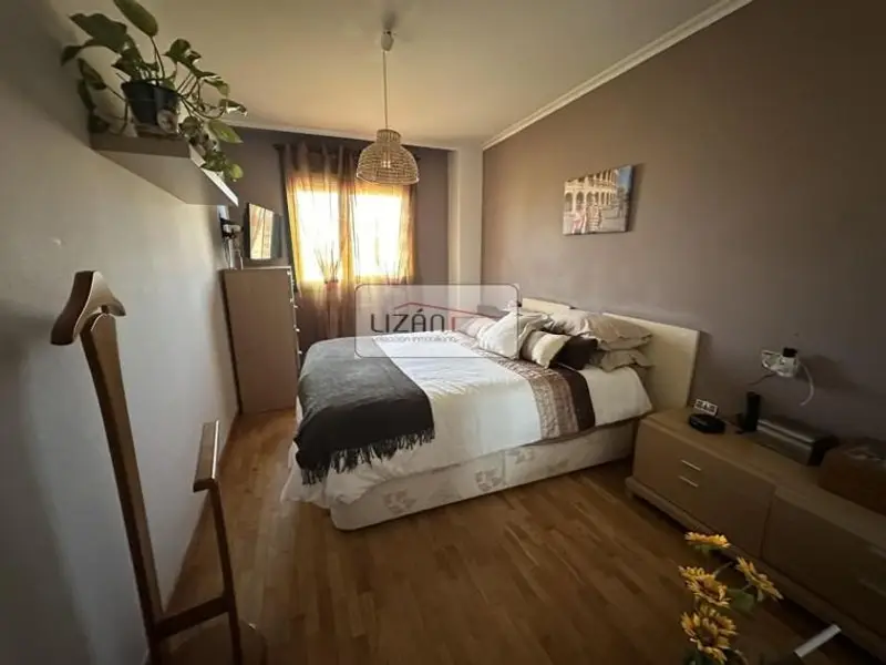 Venta Piso 90m2 Oviedo Fozaneldi 3 habitaciones 2 baños Garaje Trastero