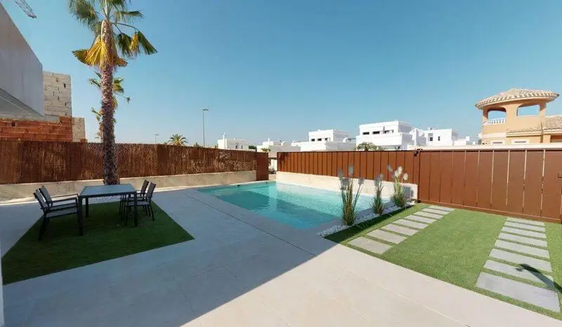 Villa en San Javier Murcia 3 dormitorios 2 baños piscina privada