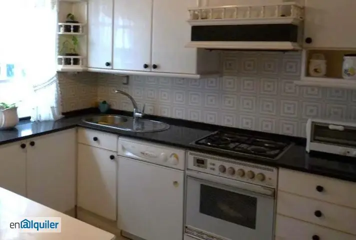 Alquiler Piso Reformado Zona Riazor 3 Dormitorios