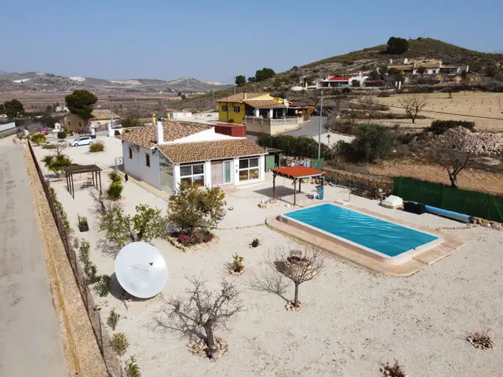 Villa de 2 Dormitorios en Venta cerca de Pinoso