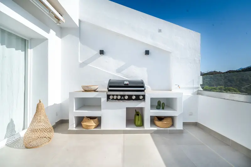 Apartamento en La Quinta 2 Dormitorios Terraza Vistas Montaña