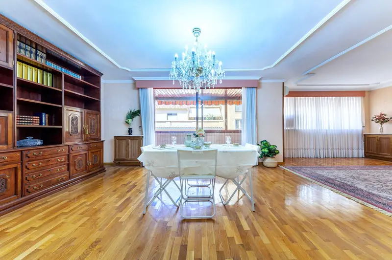Venta Piso Centro Alicante 5 Dormitorios Terraza 159m2