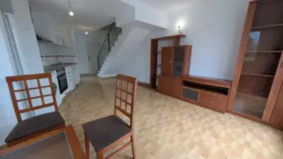 Dúplex en Alquiler El Casar 2 Dormitorios Garaje
