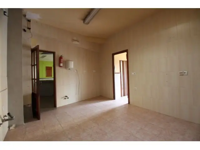 Casa en Venta en Montijo: 122m2 para Reformar