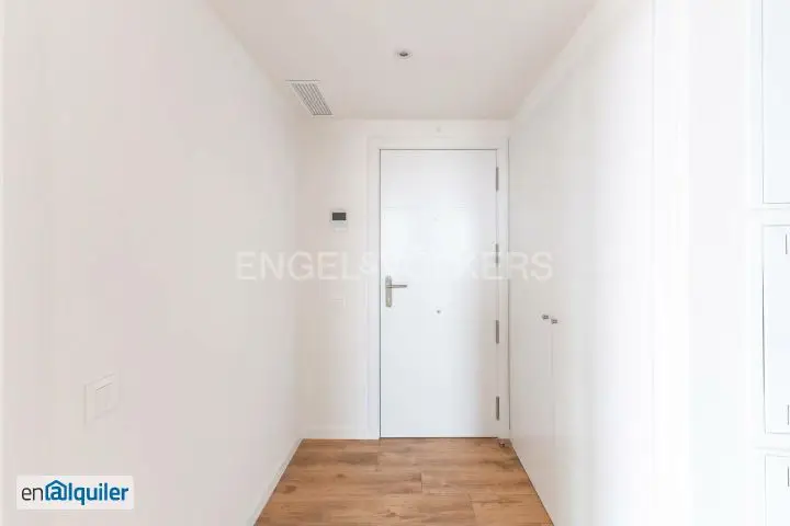 Apartamento en Alquiler con Vistas al Mar 3 Dormitorios 2 Banos