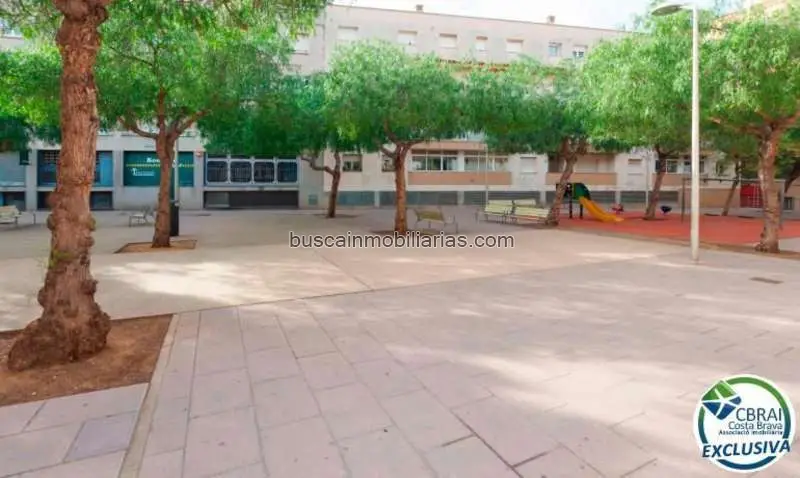 Local Comercial en Venta Roses Centro Cerca Playa
