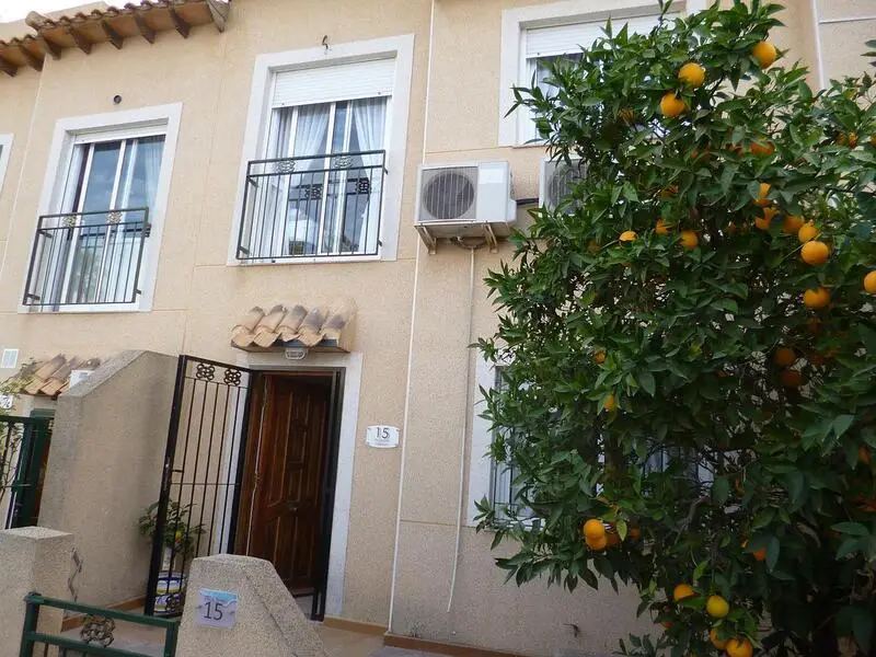 Adosado en Venta Villamartin Alicante 2 Dormitorios Solarium