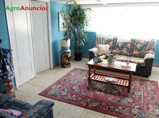 Venta  de Chalet con nave en Asturias