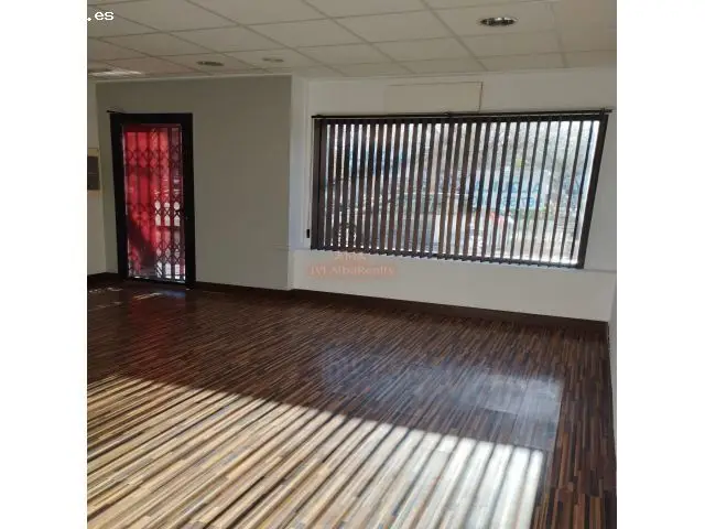 Se Alquila Local Comercial en Albacete Zona Fatima