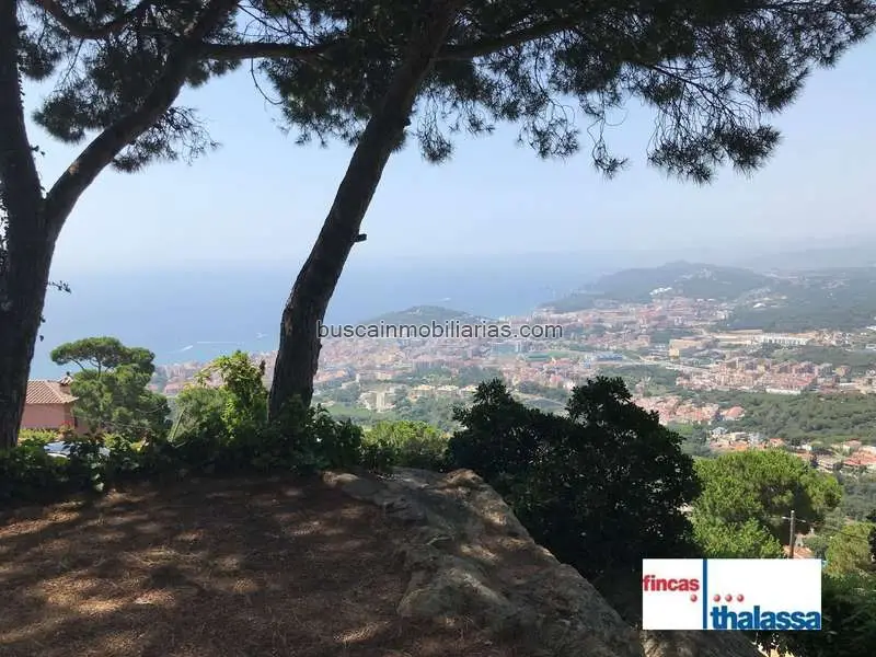Parcela en venta Lloret de Mar con vistas al mar