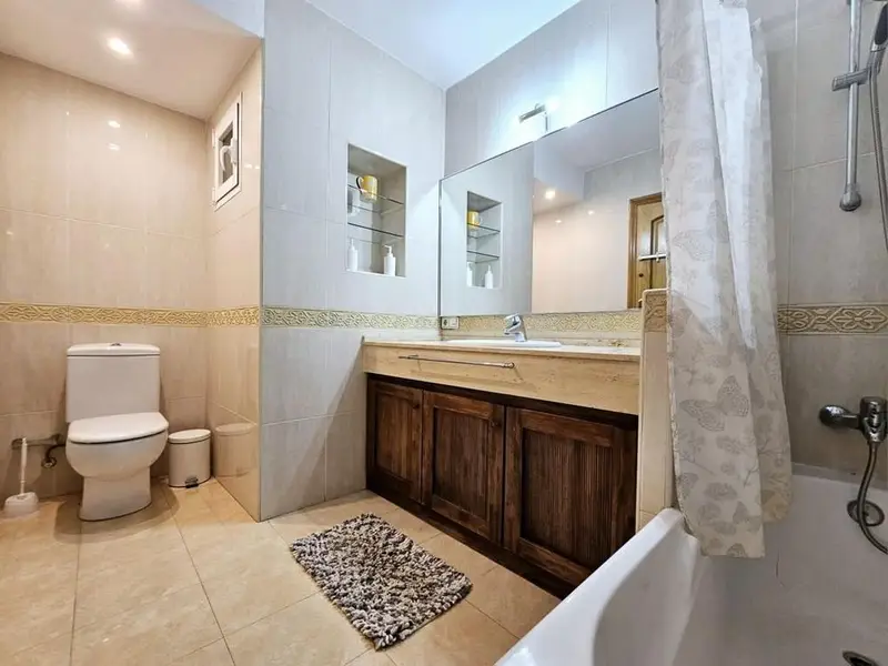 Apartamento en Alicante Centro Cerca de la Playa