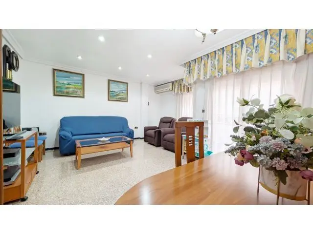 Piso En Venta En Elche De La Sierra, Alicante